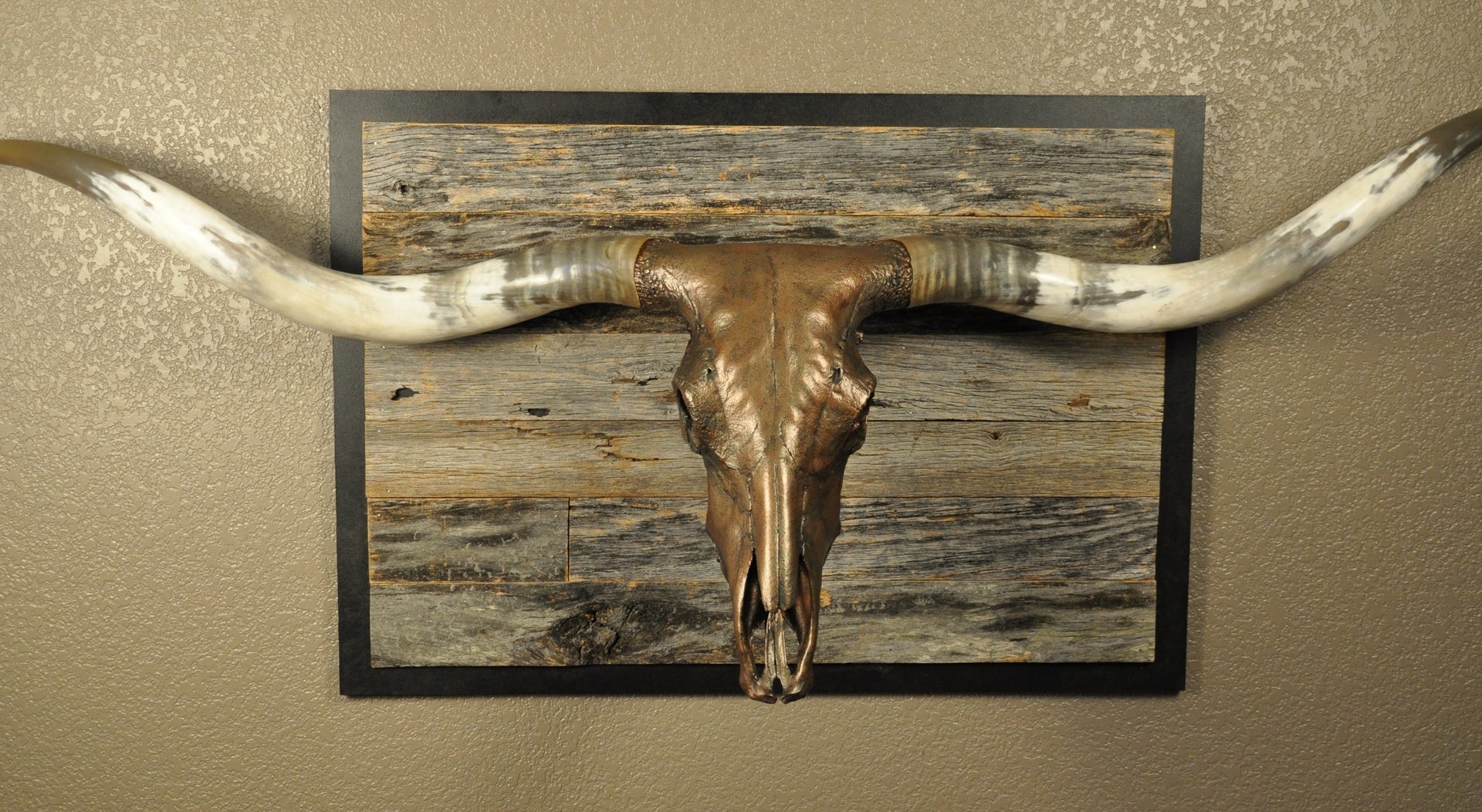 The Longhorn Collection – LONGHORN CUSTOM SKULLS