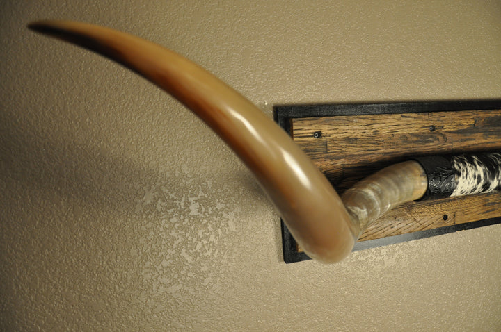 COOKIES & CREAM - 5' 8" Longhorn Mount