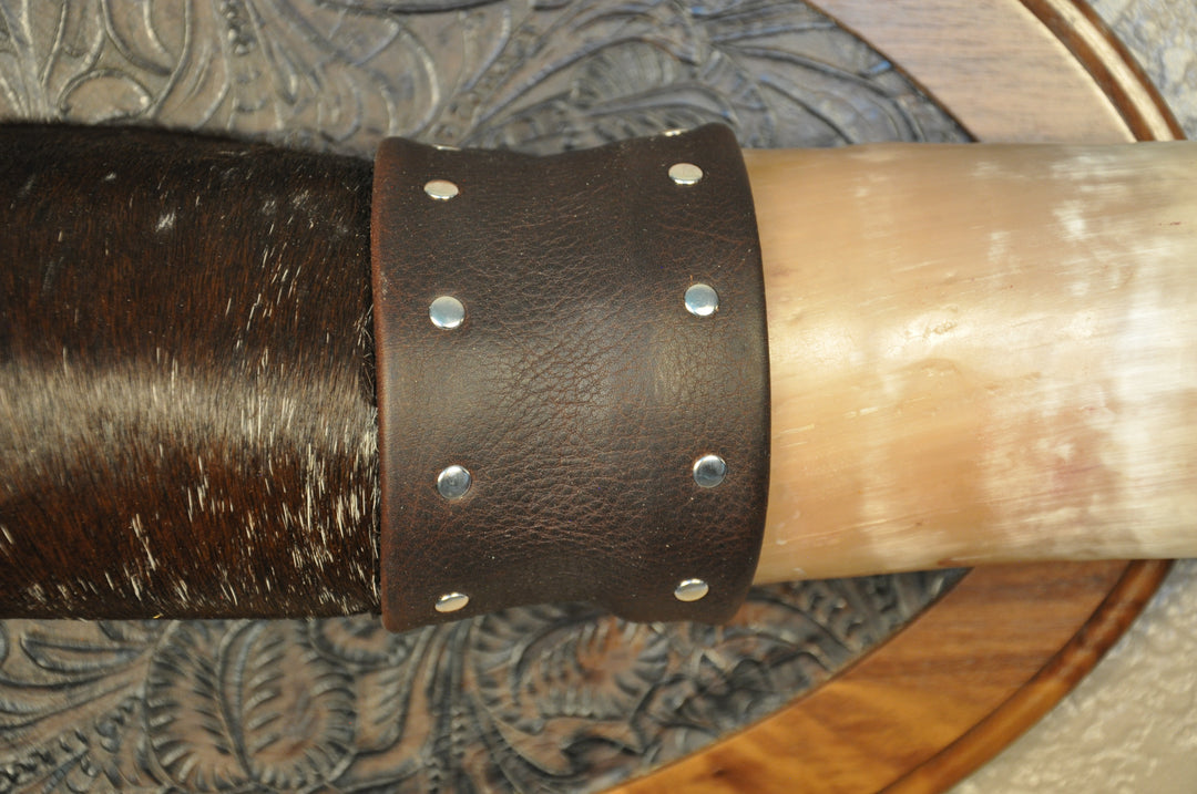 BOBBIE - 5' 9" Longhorn Mount