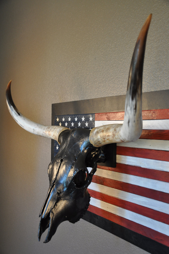 LIBERTY - 3' 7" Longhorn Skull