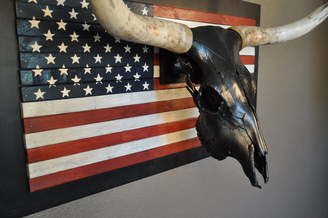 LIBERTY - 3' 7" Longhorn Skull