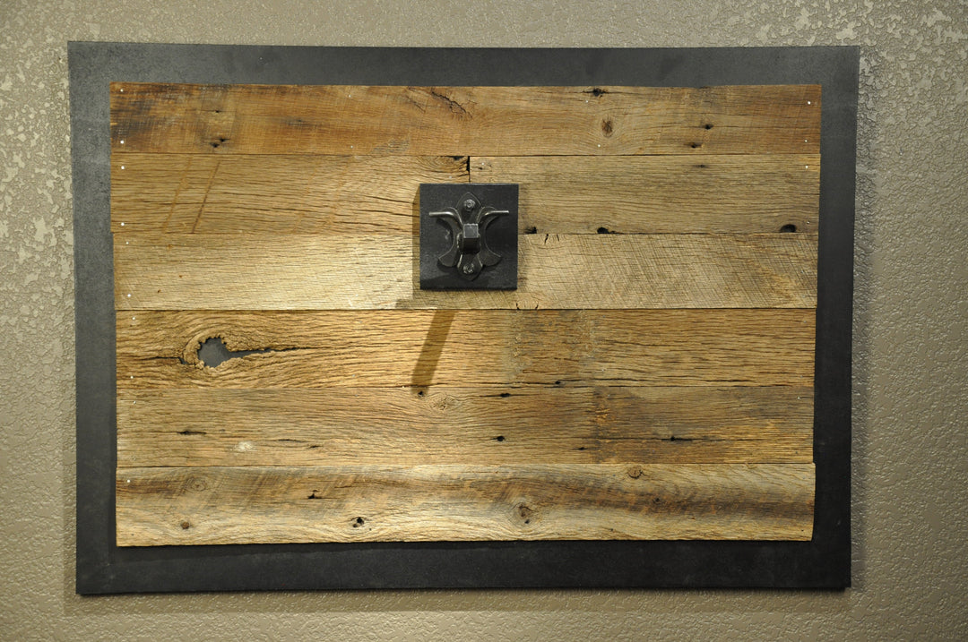 CROOKED - 4' Longhorn Skull