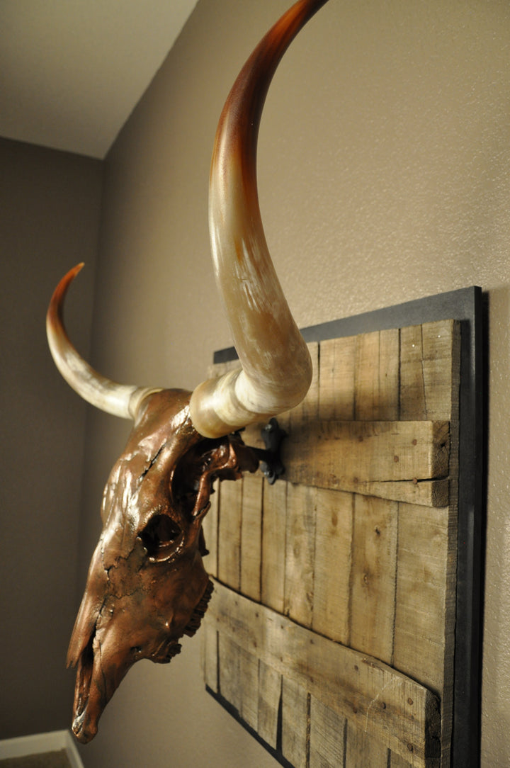 COPPERHEAD - 3' 3" Longhorn Skull
