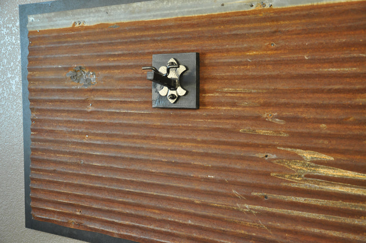 TEXAS RUST - 5' 1" Longhorn Skull